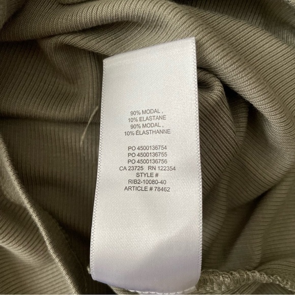 Aritzia Sunday Best Honor Tank in Dry Basil Green NWT - Picture 8 of 10